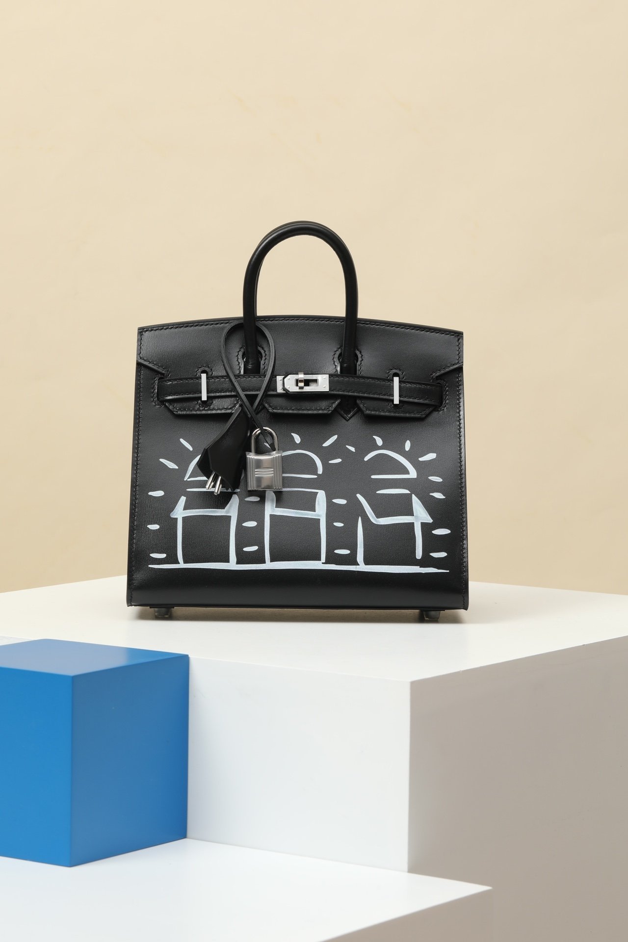 Birkin 20 Sellier (Animation Painted edition) detail image 1 sourced from womanlvbag.com