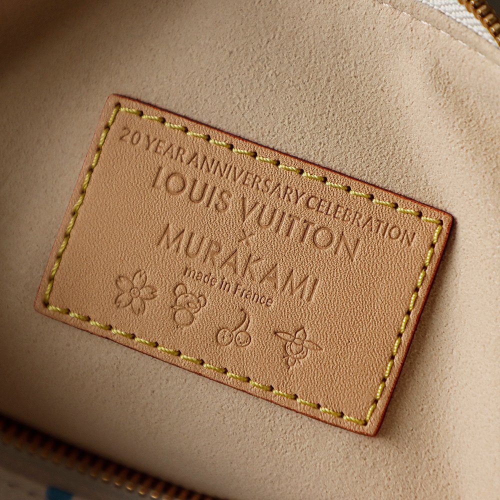 M13085 More Details detail image 1 sourced from womanlvbag.com