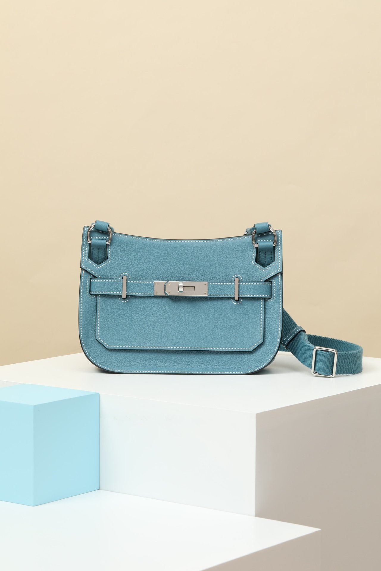 Mini Jypsière detail image 1 sourced from womanlvbag.com