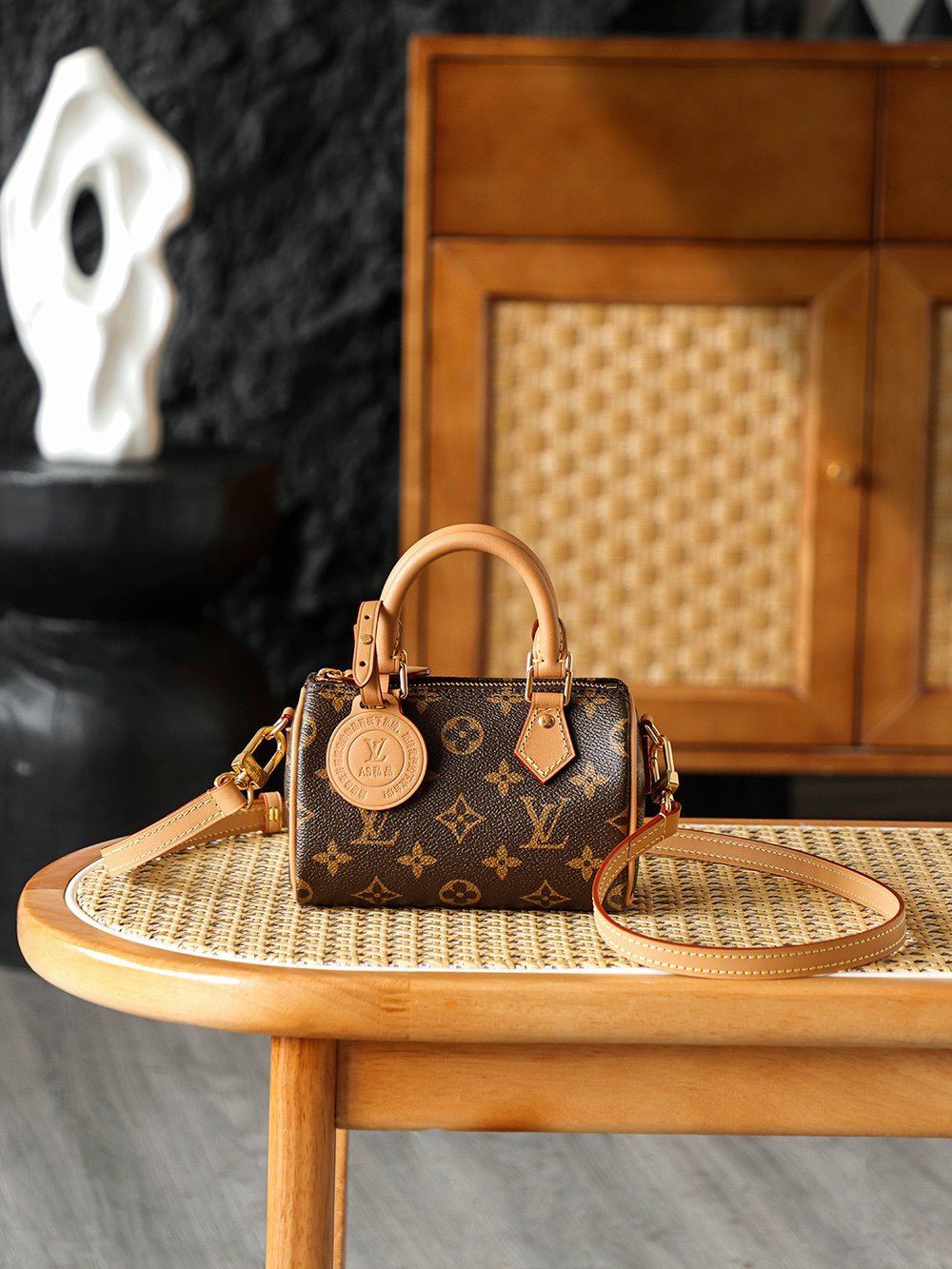 Louis Vuitton Nano Speedy – Monogram Canvas (M81085) detail image 1 sourced from womanlvbag.com