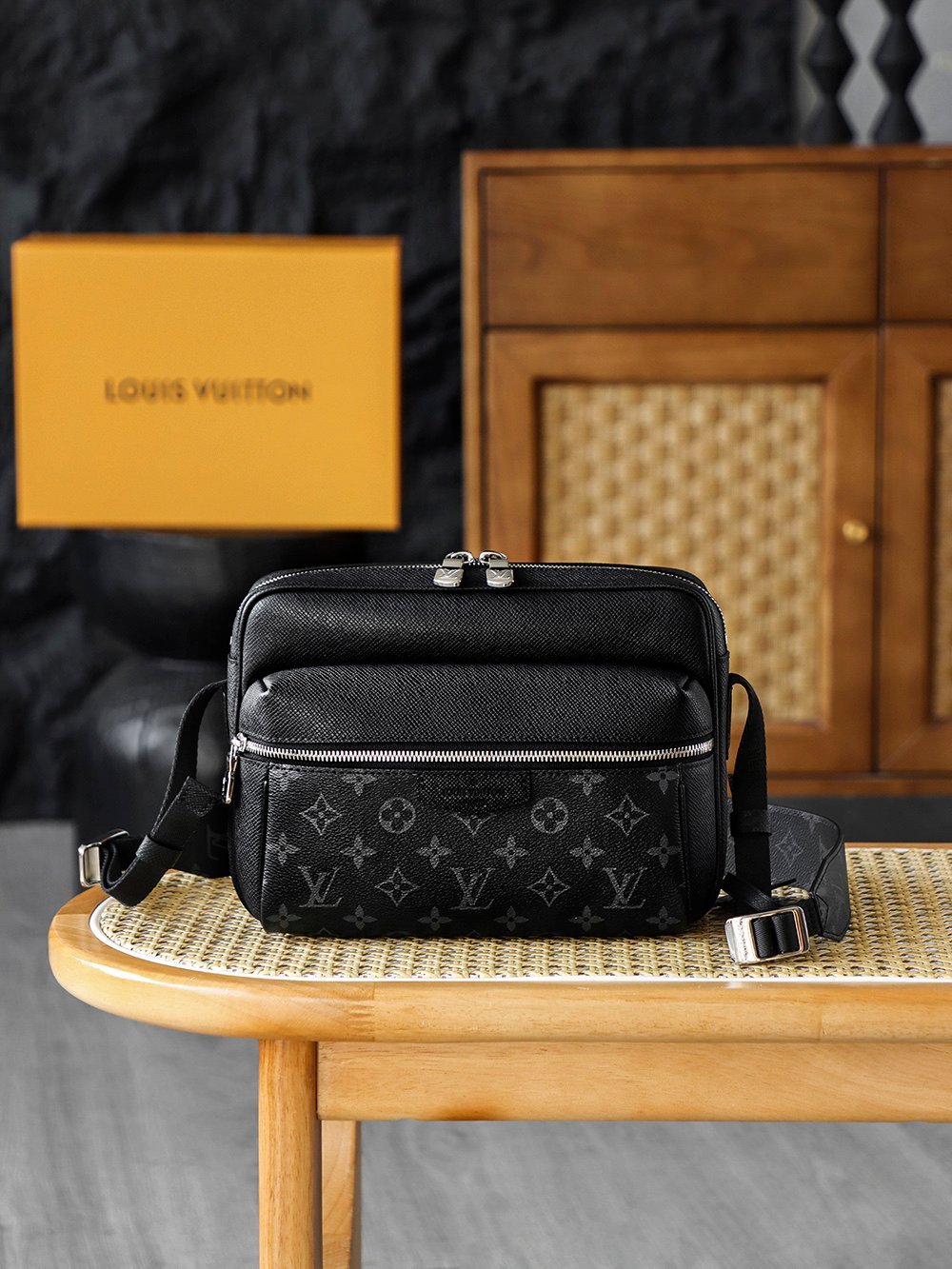 Louis Vuitton Outdoor Messenger – Monogram Canvas & Taïga Leather in Noir (M30233) detail image 1 sourced from womanlvbag.com