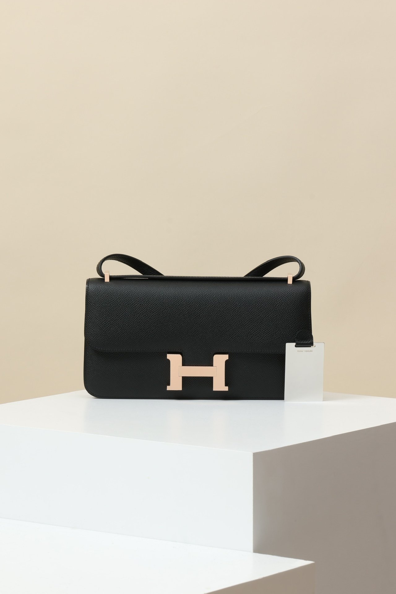 Hermès Constance Elan, 24cm size detail image 1 sourced from womanlvbag.com