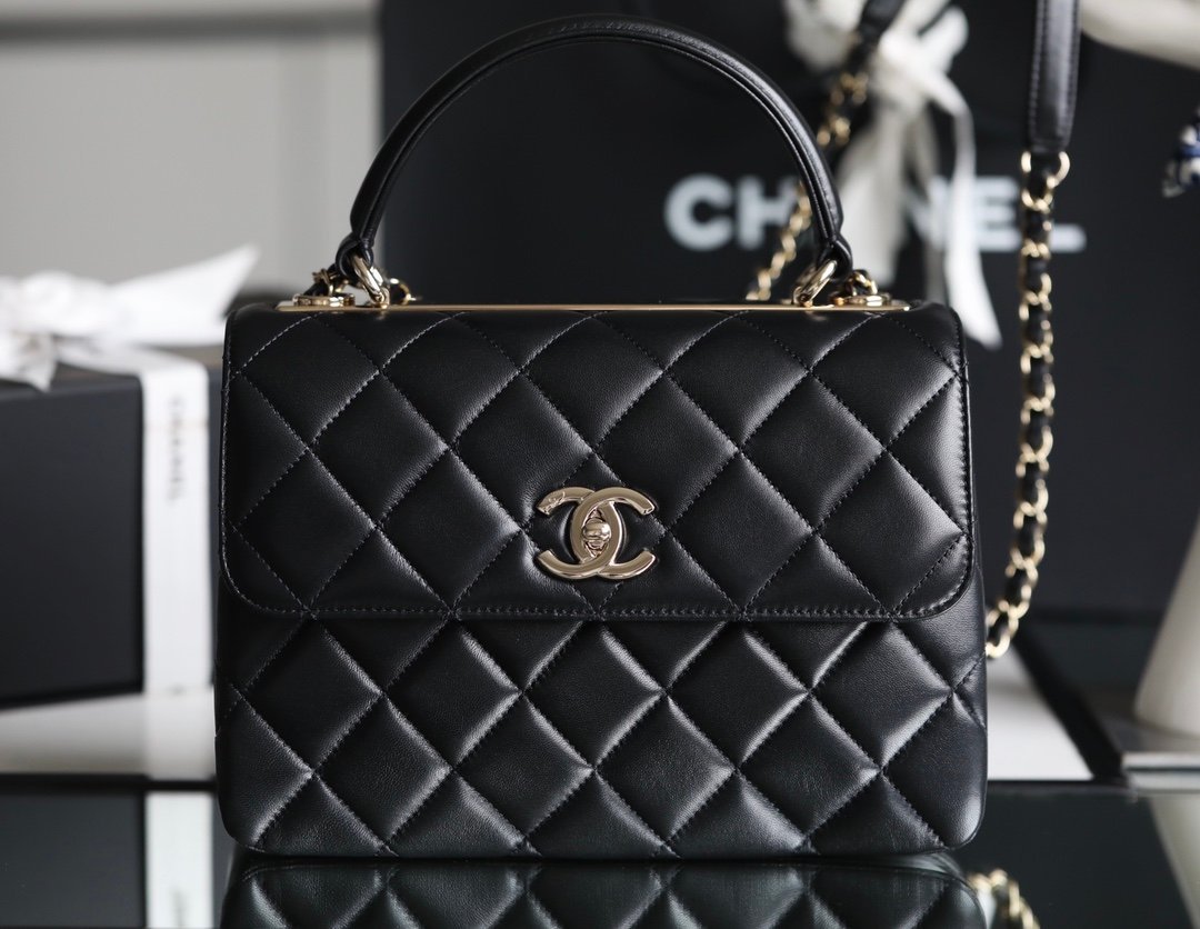 CHANEL Medium Trendy CC Flap Bag with Top Handle – Black Lambskin & 14K Light Gold Hardware detail image 1 sourced from womanlvbag.com