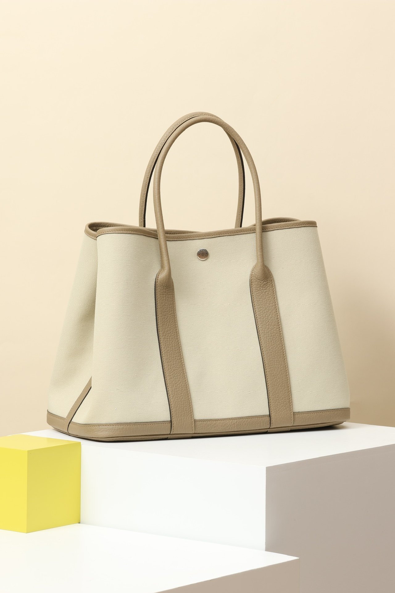 Hermès Garden Party 30 – Toile H & Negonda Beige Marfa (8Q) / Béton (8L) PHW detail image 2 sourced from womanlvbag.com
