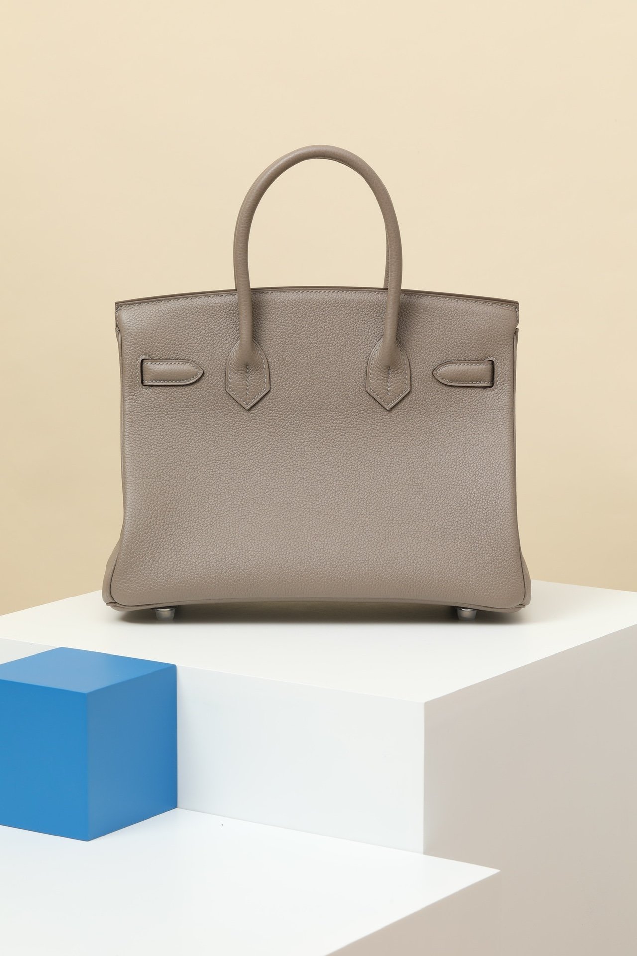 Hermès Birkin 30 Togo Calfskin M8 Gris Asphalte PHW detail image 2 sourced from womanlvbag.com