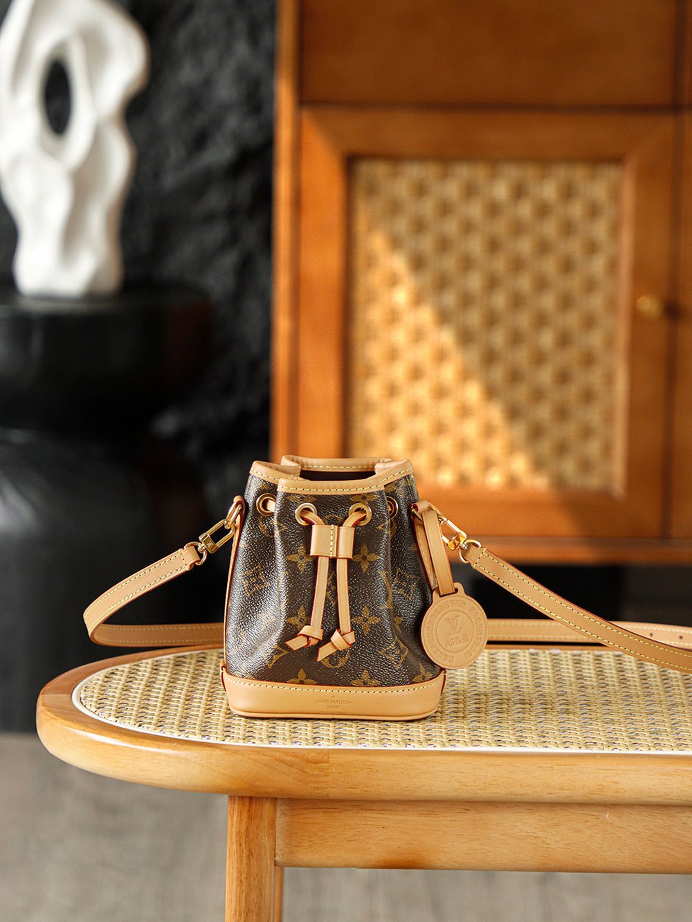 Louis Vuitton Nano Noé detail image 1 sourced from womanlvbag.com